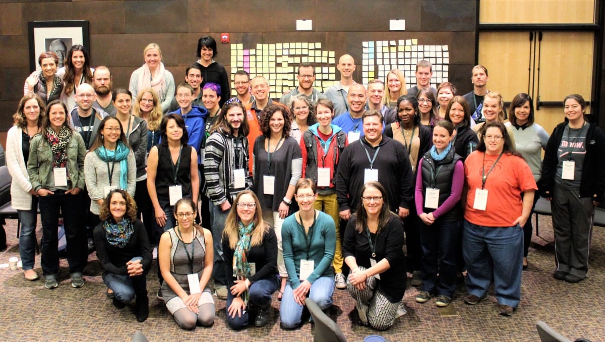 How 241 Post It Notes, Candid Stories, and Huggr Power Changed 55 Folks (#SimpleREV 2015 Recap) – SASM086